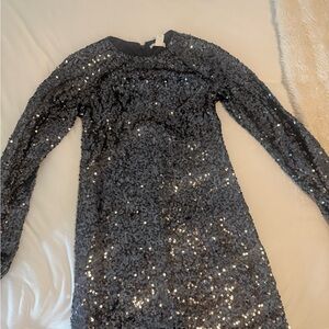 Sparkling Sequin Long Sleeve Dress